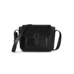 Черный гладкий